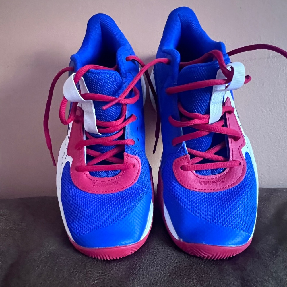 basketball shoes